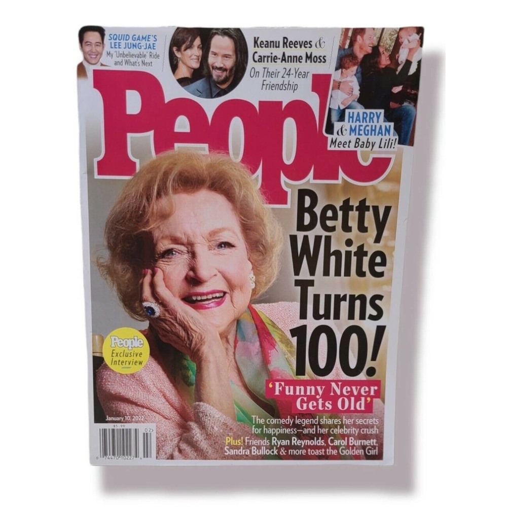 betty white turns 100 exclusive old people magazine jan 2022